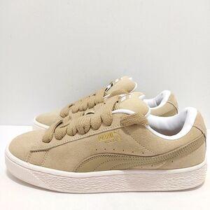 Puma Women's Sneakers in Tan and White